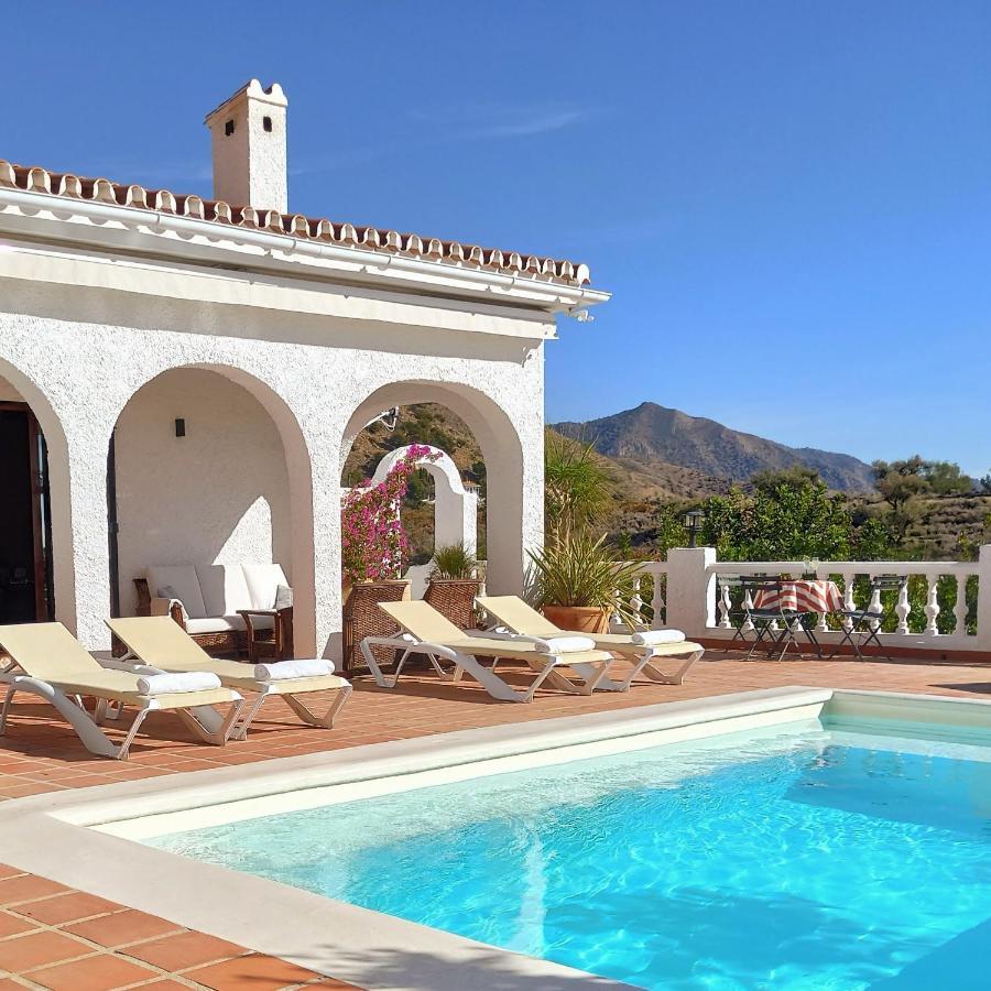 Romantic White Villa -Private Pool Nerja Bagian luar foto